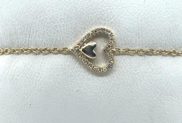 14K Petite Diamond Heart Bracelet with Rolo Chain and Extender