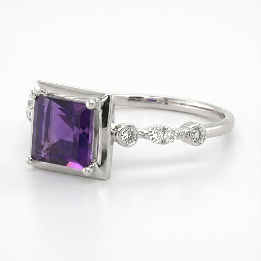 14K White Gold Amethyst & Diamond Ring
