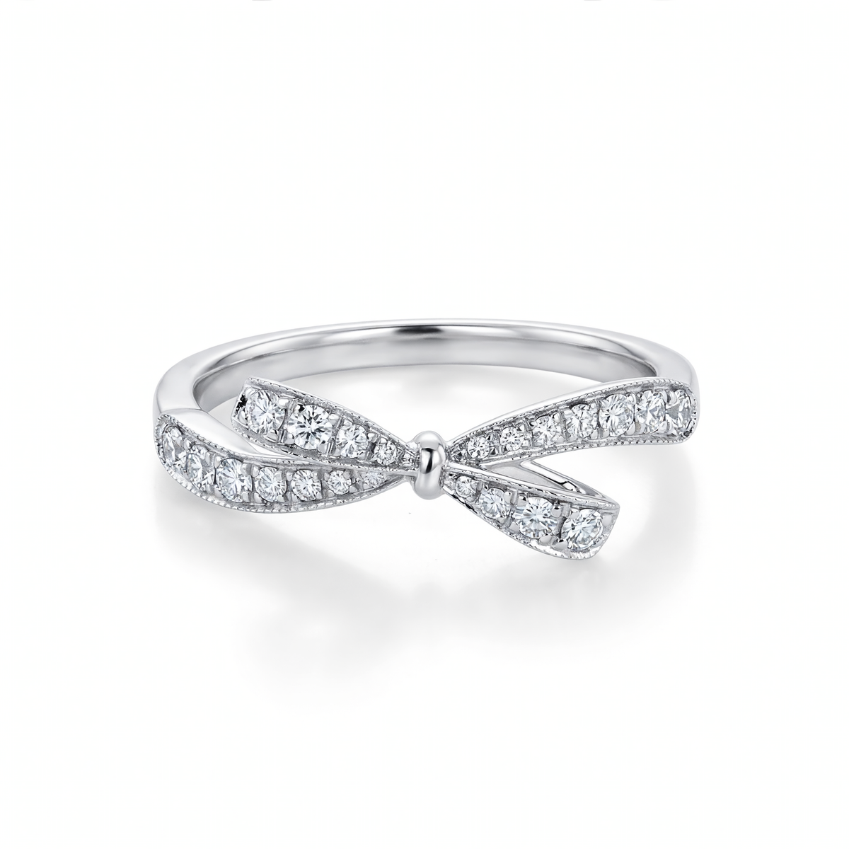 18K White Gold Petite Diamond Bow Ring - 0.25ctw, Size 6.5