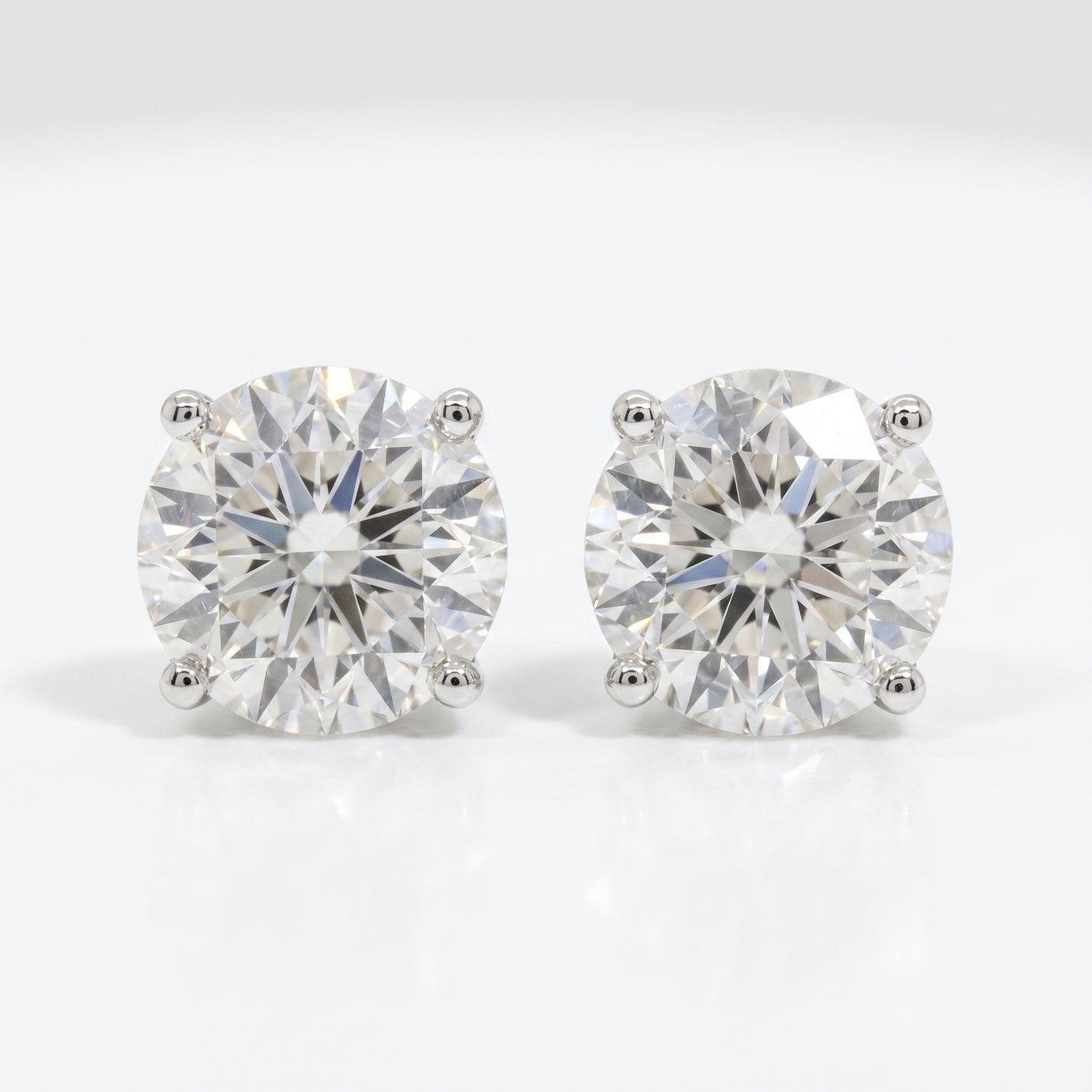 14K White Gold 3.19ct Diamond Stud Earrings - Round Brilliant Cut