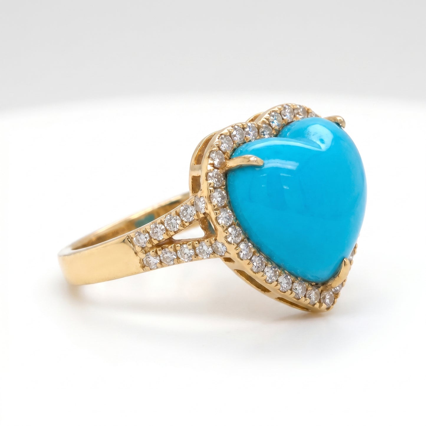 18K Yellow Gold Turquoise Heart Cabochon Diamond Halo Ring