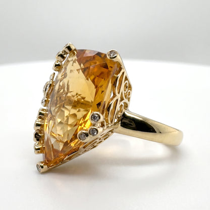 14K Yellow Gold Citrine & Diamond Butterfly Ring - 28.8ct