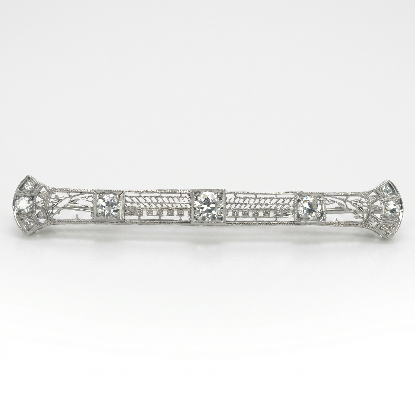 18K White Gold Art Deco Diamond Filigree Brooch 1.41ctw