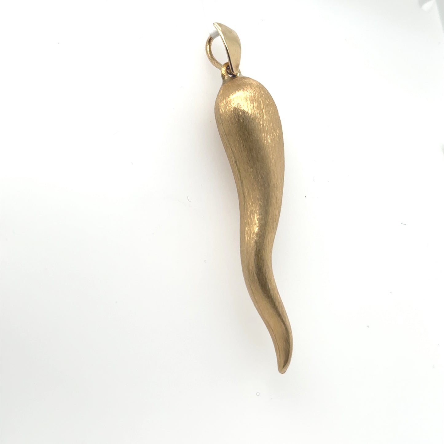14K yellow gold Italian horn pendant with brushed finish and plain bail.
