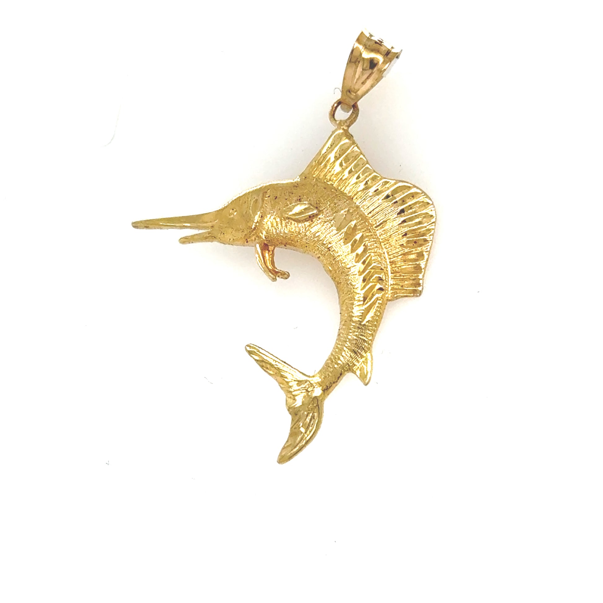 14K yellow gold marlin pendant with diamond-cut detailing and plain bail.