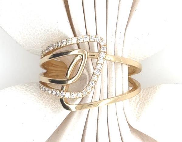 14K yellow gold openwork band with asymmetrical loops and pavé-set round diamonds.