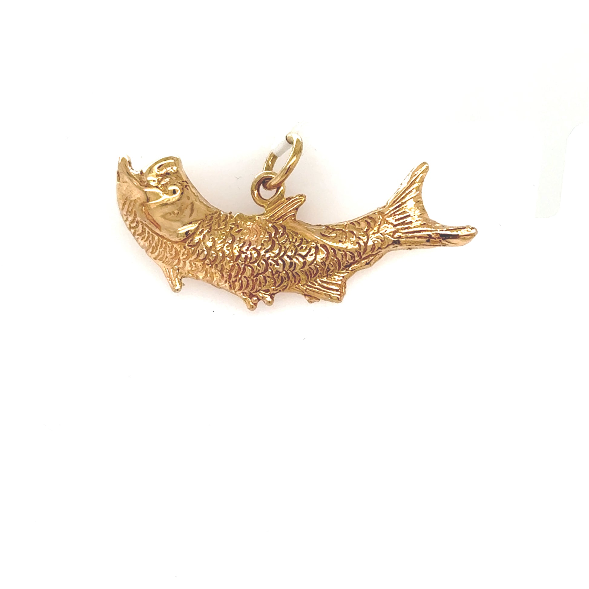 14K yellow gold tarpon fish charm pendant with textured scales and O-ring.