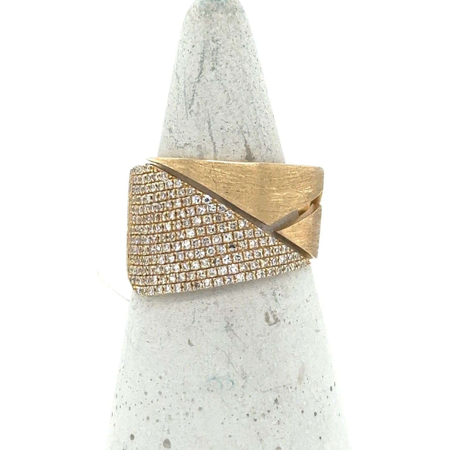 14K yellow gold band with three-section design and pave-set diamond rows.