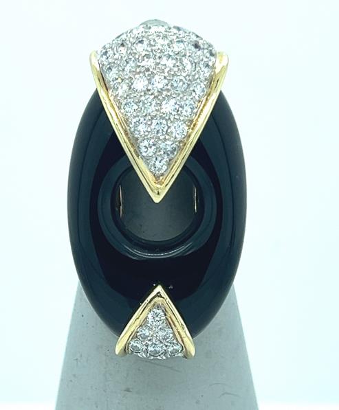 14K Yellow Gold Estate Onyx & Diamond Ring