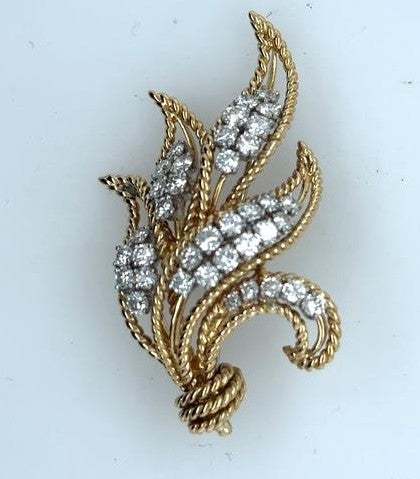 18K Yellow Gold Vintage Diamond Leaf Brooch