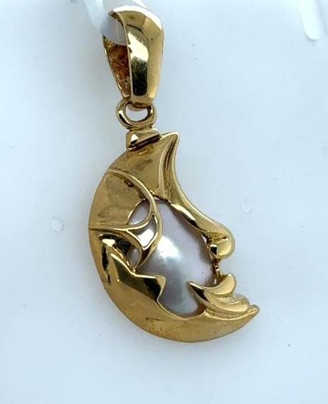 18K Yellow Gold Pearl Moon Face Pendant - 24mm Abstract Design