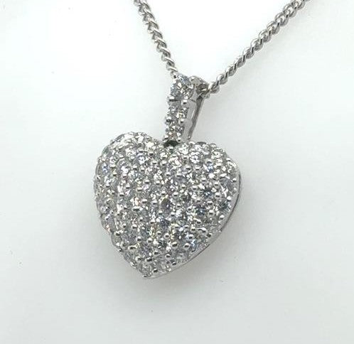18K White Gold Pave Diamond Heart Pendant