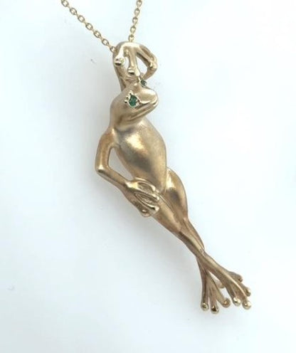 14K Yellow Gold Stylized Frog Pendant with Emerald Eyes