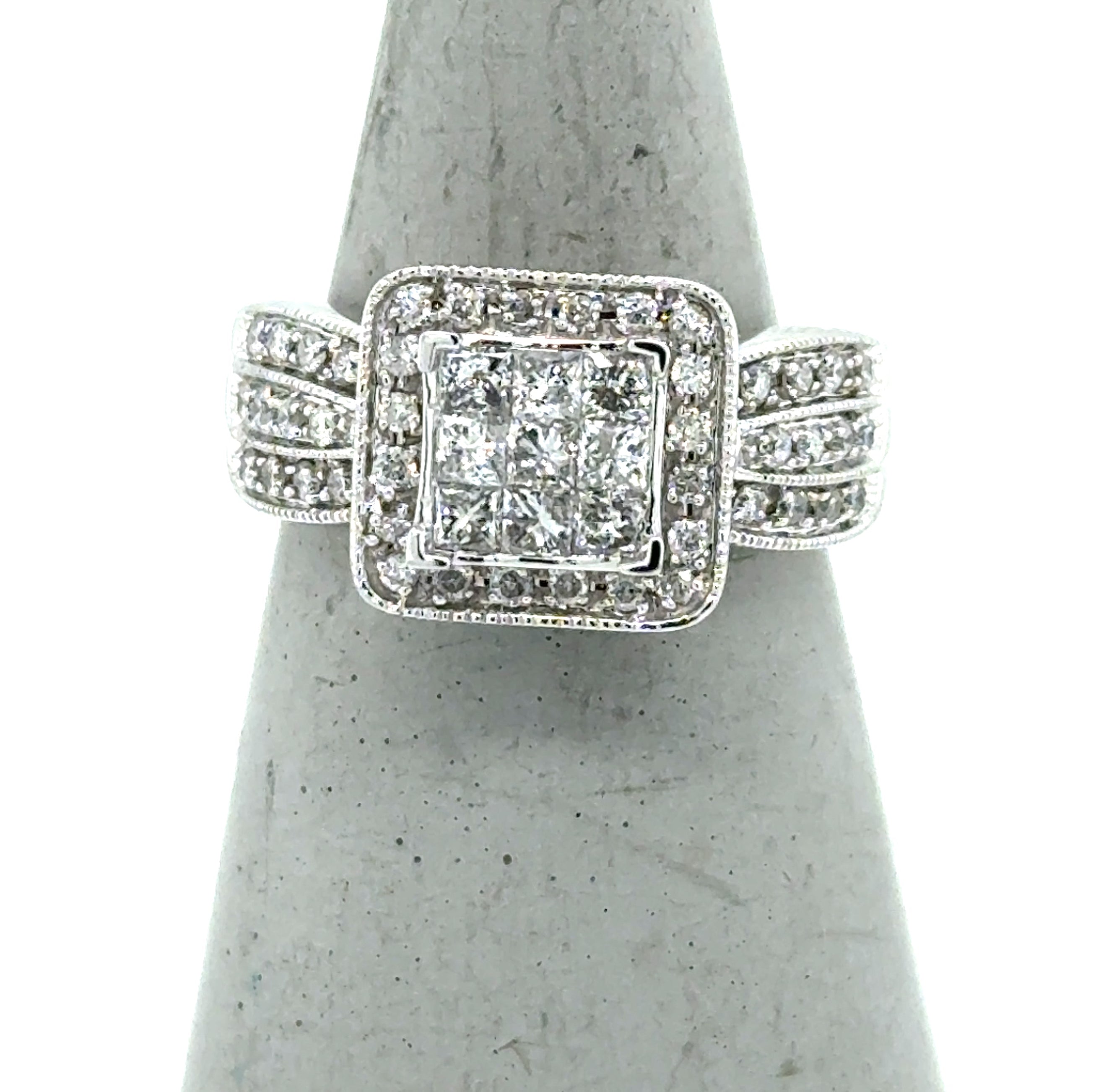14K White Gold Cluster Style Engagement Ring – Zak's Jewelry