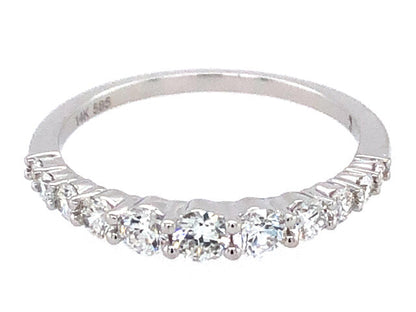 14K White Gold Graduated Diamond Wedding Band - 0.64ctw