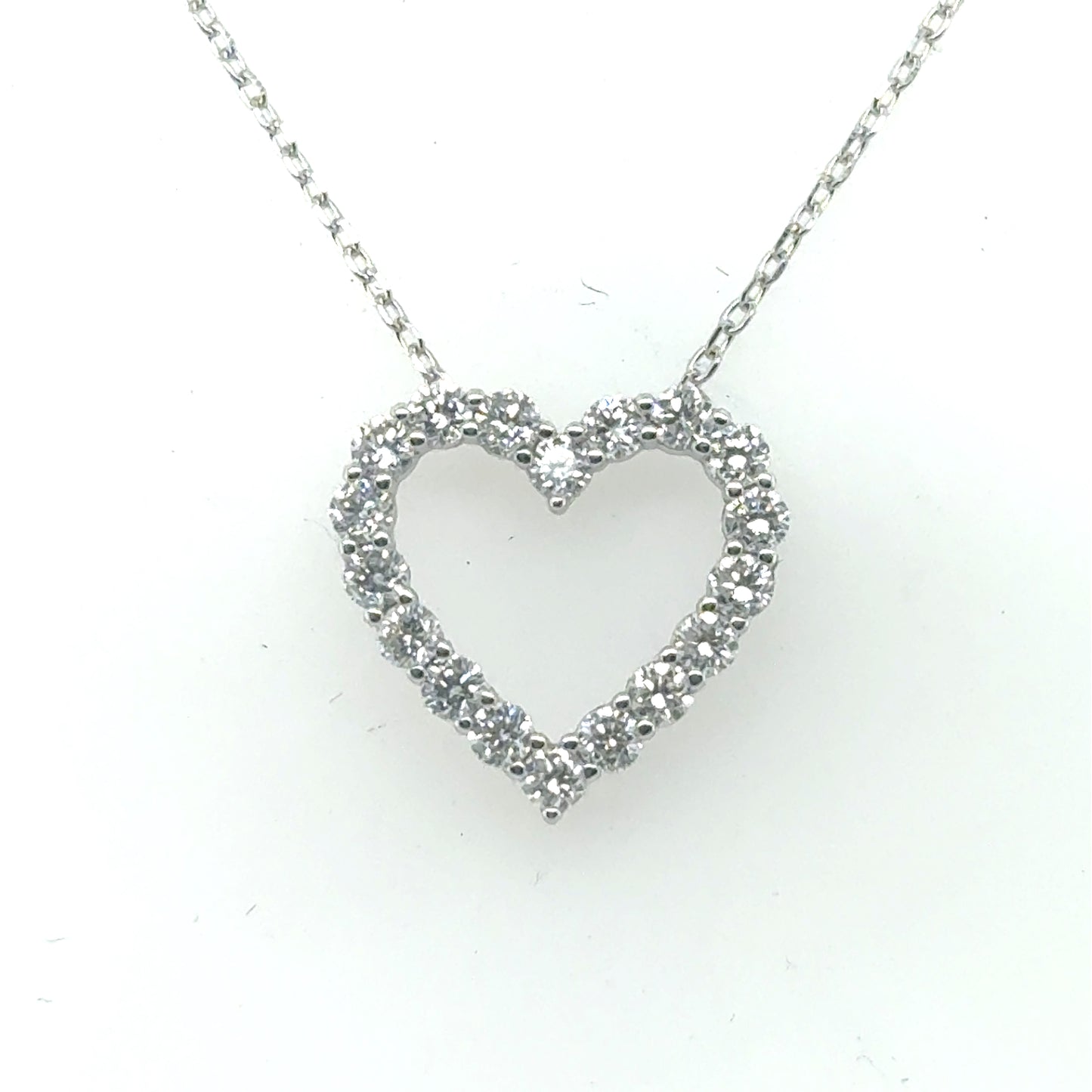 Sterling Silver 1.0ctw Lab Grown Diamond Heart Pendant