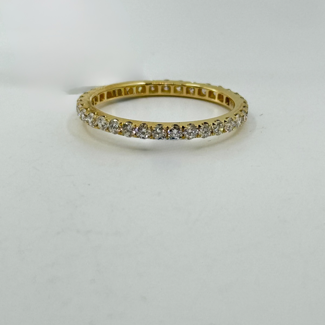 18K Yellow Gold Diamond Eternity Band