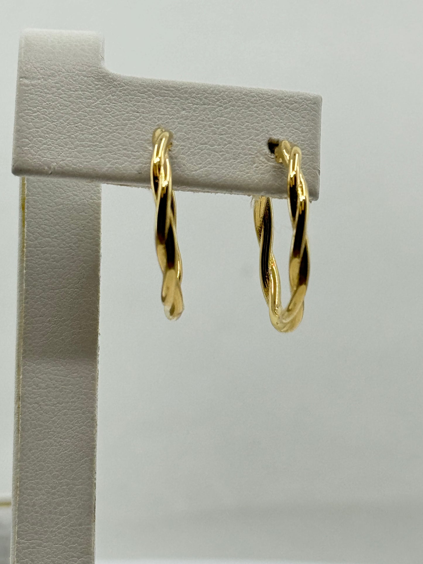 14K Yellow Gold Hoop Earrings