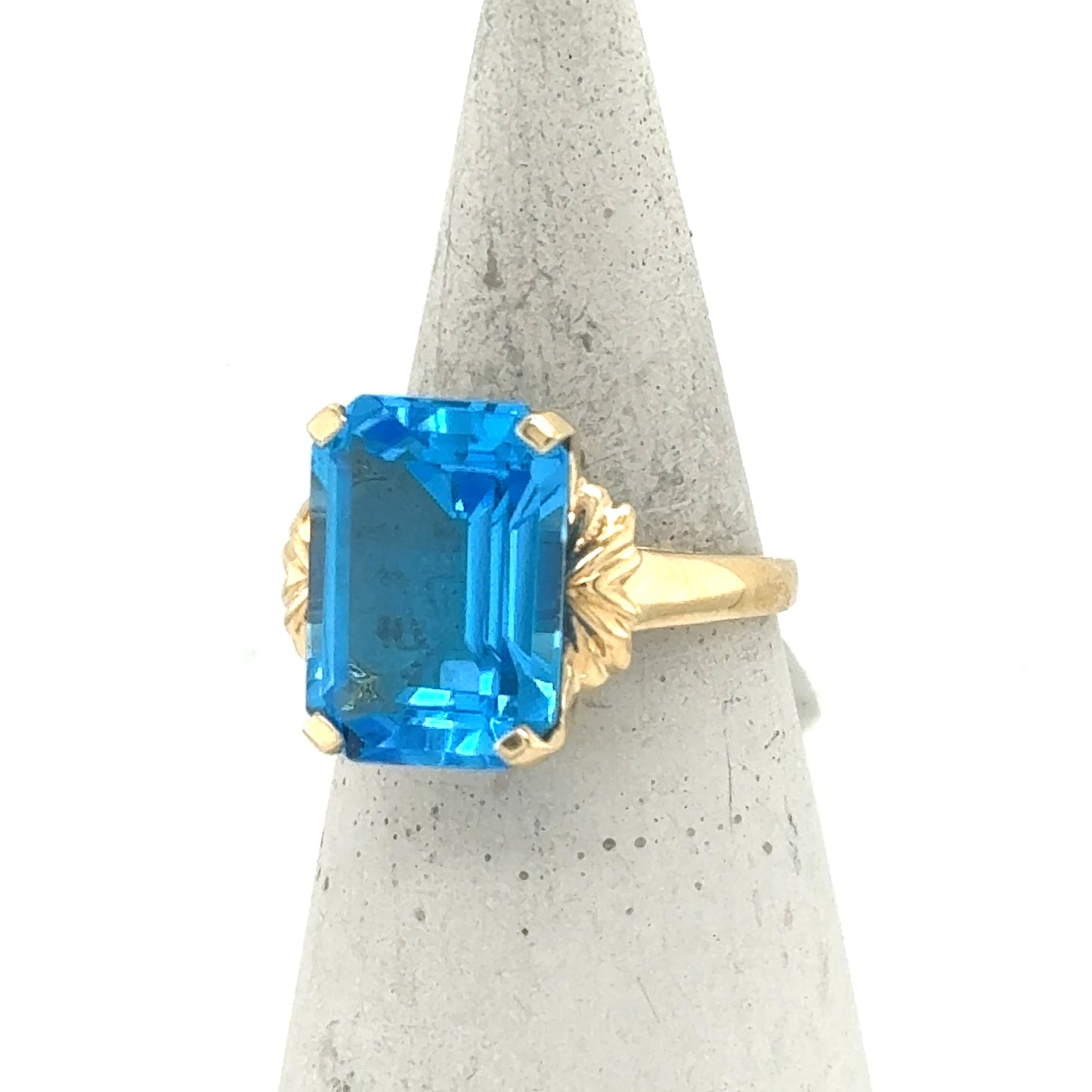 14K Yellow Gold Swiss Blue Topaz Ring