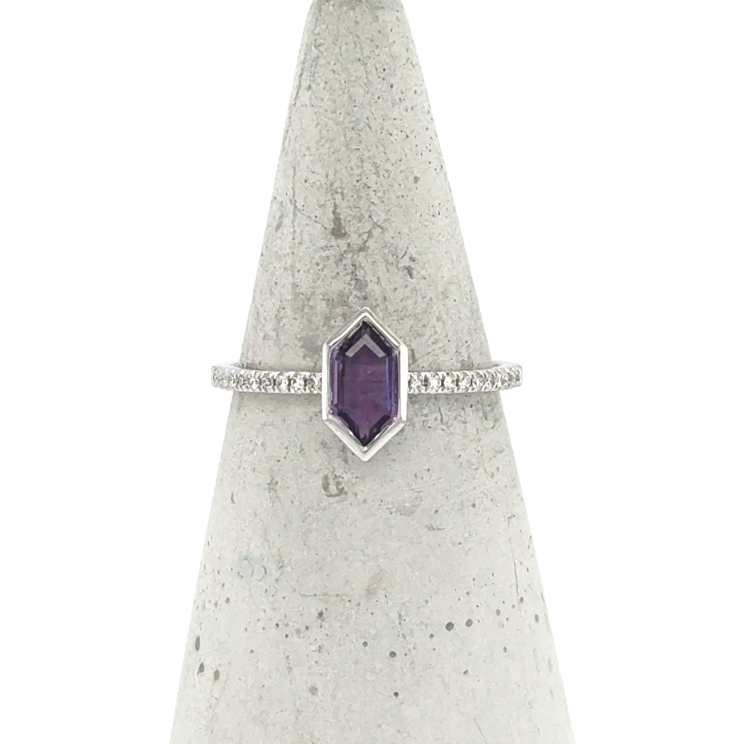 14K White Gold Amethyst & Diamond Ring