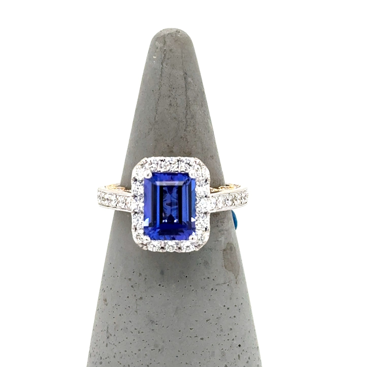 18K White & Yellow Gold Tanzanite & Diamond Ring