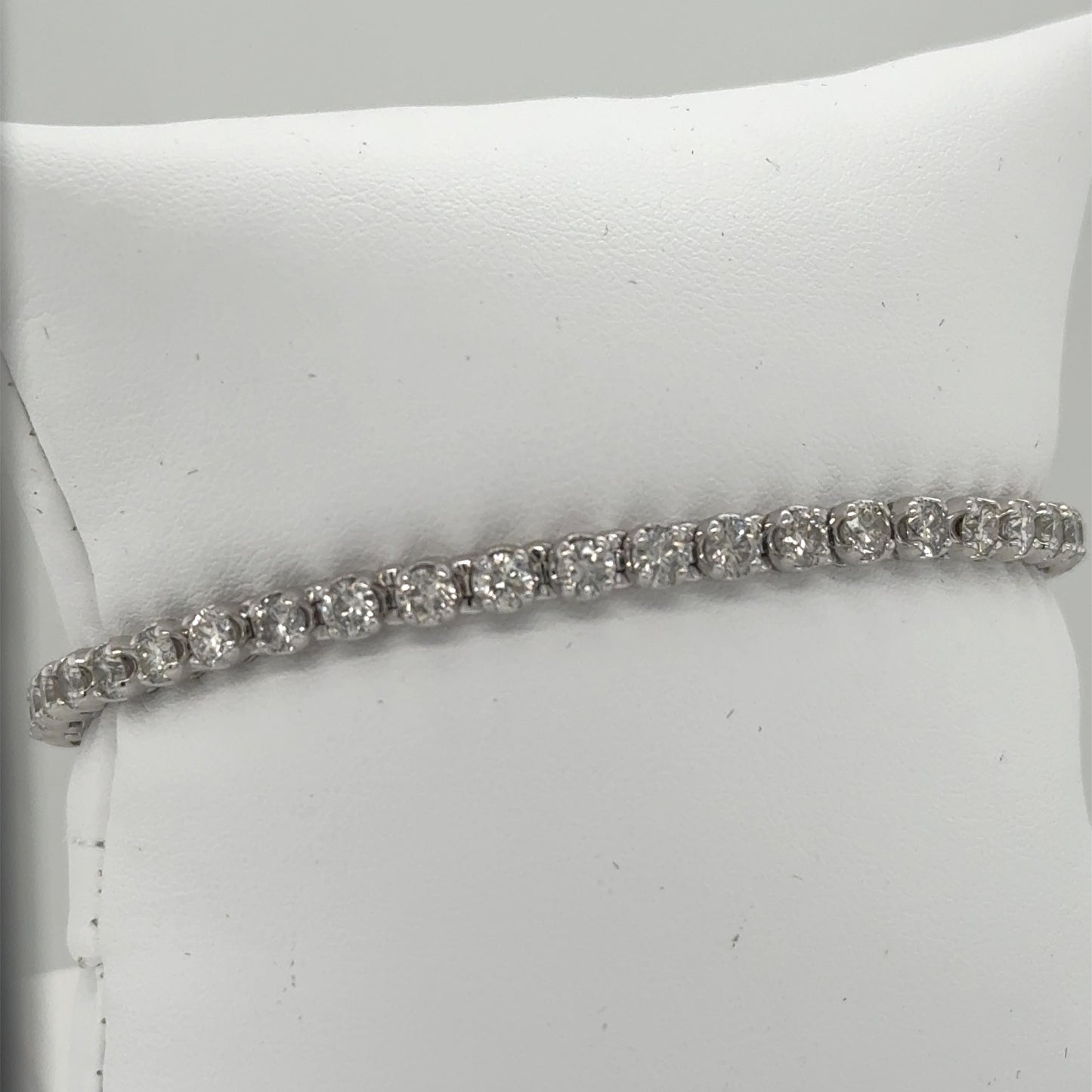 14K White Gold 6.0ctw Diamond Tennis Bracelet