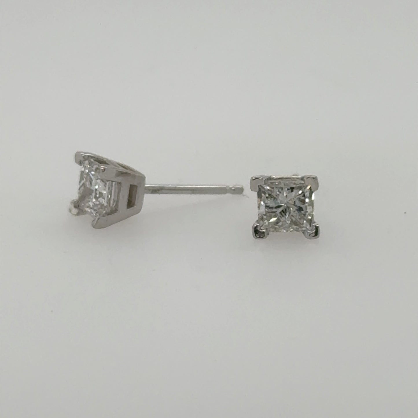 14K White Gold 1.03ctw Princess Cut Diamond Stud Earrings