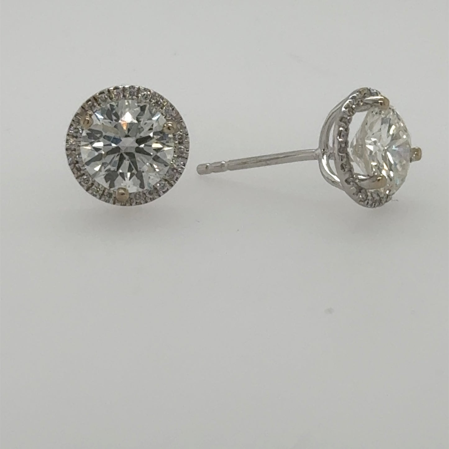 18K White Gold 2.15ctw Diamond Stud Earrings