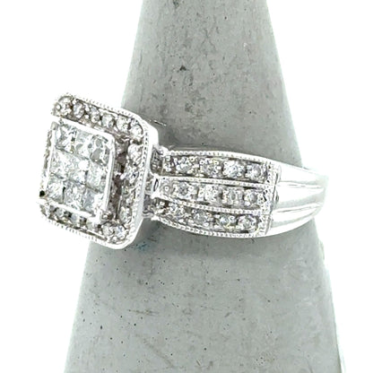 14K White Gold 1.32ctw Diamond Cluster Engagement Ring Size 7
